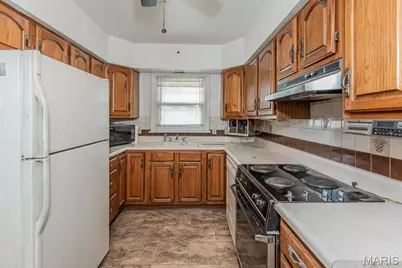 7646 Genesta Street, Unincorporated, MO 63123 - Photo 17