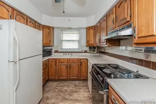 7646 Genesta St, Unincorporated, MO 63123 - Photo 17