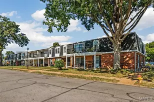 853 Dumont Pl, Saint Louis, MO 63125 - Photo 3