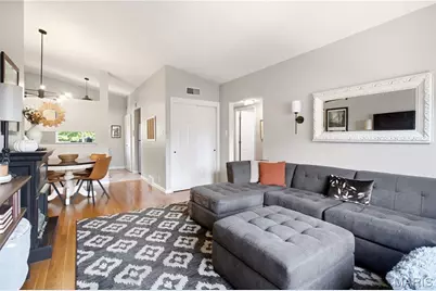 129 E Washington Avenue #2S, Saint Louis, MO 63122 - Photo 5
