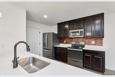 526 Brookside Forest Court, O'Fallon, MO 63366 - Photo 15