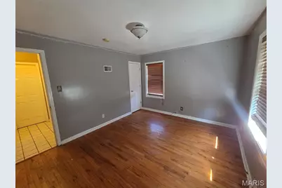 113 Grether Avenue, Hazelwood, MO 63135 - Photo 9