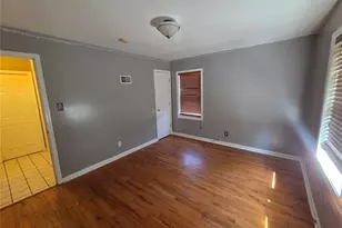113 Grether Ave, Hazelwood, MO 63135 - Photo 9