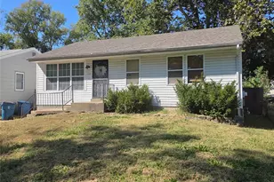 113 Grether Ave, Hazelwood, MO 63135 - Photo 1