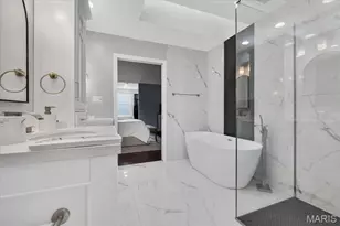 10419 Capitol Pl, Saint Louis, MO 63131 - Photo 25