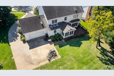 12819 Westledge Lane, Des Peres, MO 63131 - Photo 35