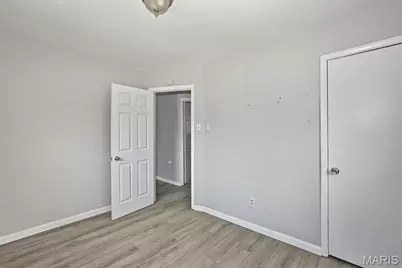 220 Ruggles Road, Ferguson, MO 63135 - Photo 17