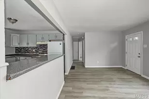 220 Ruggles Rd, Ferguson, MO 63135 - Photo 9