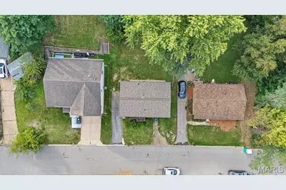 220 Ruggles Road, Ferguson, MO 63135 - Photo 3