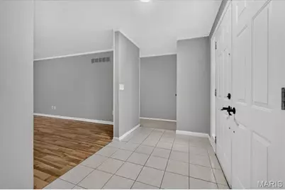 1438 Silverleaf Lane, Saint Louis, MO 63146 - Photo 7
