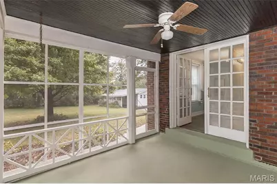 9320 Lincoln Drive, Sunset Hills, MO 63127 - Photo 17