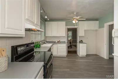 9320 Lincoln Drive, Sunset Hills, MO 63127 - Photo 27
