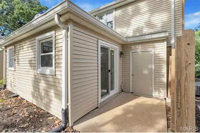 9026 W Swan Circle, Brentwood, MO 63144 - Photo 25