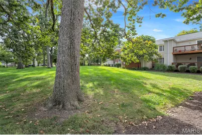 9026 W Swan Circle, Brentwood, MO 63144 - Photo 27