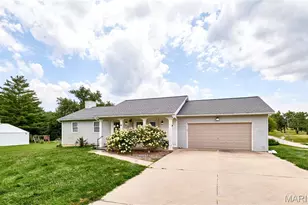 64 S Ridge Rd, Troy, MO 63379 - Photo 1