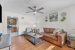 2643 Wessex Dr, Saint Louis, MO 63125 - Photo 5