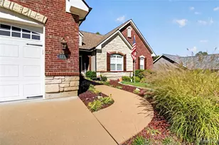 223 Lone Wolf Dr, Festus, MO 63028 - Photo 3