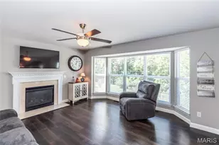 232 Spring Borough Dr, O'Fallon, MO 63368 - Photo 15
