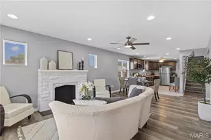 8746 Park Ln, Saint Louis, MO 63147 - Photo 5