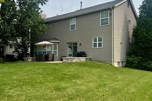2811 Barrett Pines Ln, Des Peres, MO 63021 - Photo 17