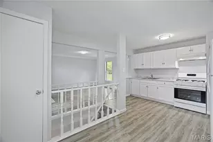10171 Newbold Dr, Saint Louis, MO 63137 - Photo 11