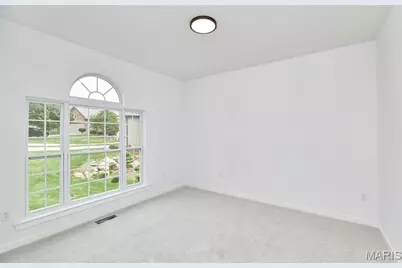 153 Canyon Creek Circle, Moscow Mills, MO 63362 - Photo 5