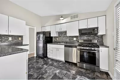 1722 Ridgewood Drive, Crestwood, MO 63126 - Photo 7