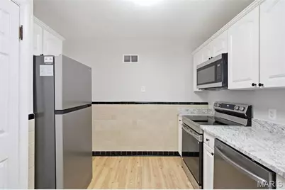 6625 Barr Street, Northwoods, MO 63121 - Photo 7