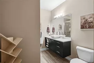 10147 Fieldcrest Ln, Saint Louis, MO 63124 - Photo 37