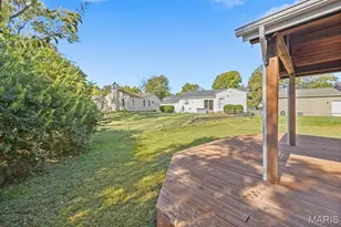 540 Coachway Ln, Hazelwood, MO 63042 - Photo 9