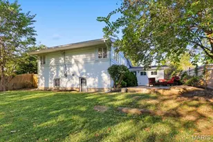 49 Waverton Dr, Ladue, MO 63124 - Photo 47