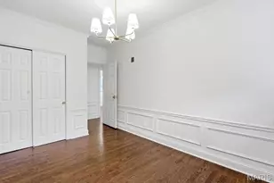 49 Waverton Dr, Ladue, MO 63124 - Photo 25
