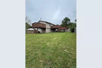 6113 Lake Paddock Drive, Florissant, MO 63033 - Photo 21