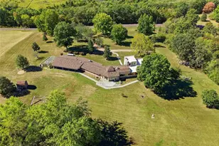 12824 Peter Moore Ln, De Soto, MO 63020 - Photo 5