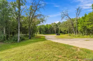 2899 Old Hwy 66, Bourbon, MO 65441 - Photo 5