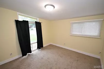 770 Bobbins Lane, Florissant, MO 63033 - Photo 5