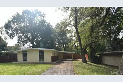 770 Bobbins Lane, Florissant, MO 63033 - Photo 1