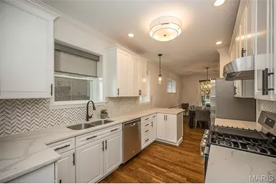 6946 Pershing Avenue, University City, MO 63130 - Photo 15