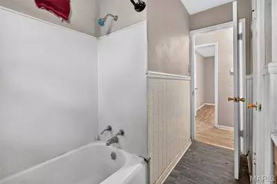 413 Ballman Avenue, Saint Louis, MO 63135 - Photo 7