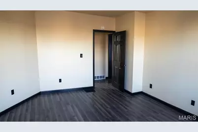 1215 N Euclid Avenue, Saint Louis, MO 63113 - Photo 9