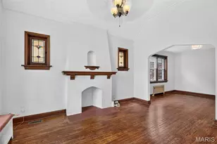 4142 Fairview Ave, Saint Louis, MO 63116 - Photo 3
