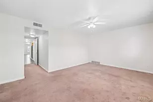 10017 Chardin Way, Saint Louis, MO 63128 - Photo 23
