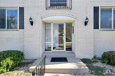 10017 Chardin Way #3, Saint Louis, MO 63128 - Photo 3