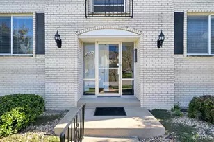 10017 Chardin Way, Saint Louis, MO 63128 - Photo 3
