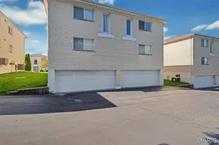 10017 Chardin Way, Saint Louis, MO 63128 - Photo 33