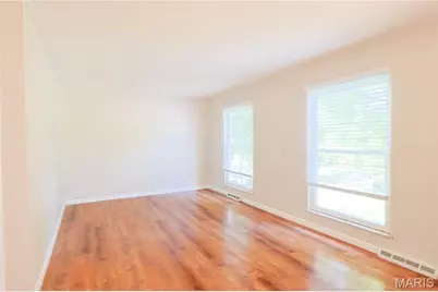 11808 Boward Court, Maryland Heights, MO 63043 - Photo 3
