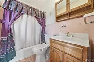 1790 Bobbinray Ave, Florissant, MO 63031 - Photo 15