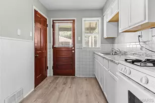 7839 Underhill Dr, Saint Louis, MO 63133 - Photo 23