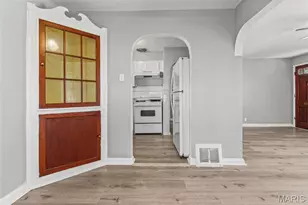 7839 Underhill Dr, Saint Louis, MO 63133 - Photo 11