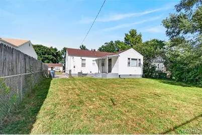 9820 Meadow View Drive, Overland, MO 63114 - Photo 19